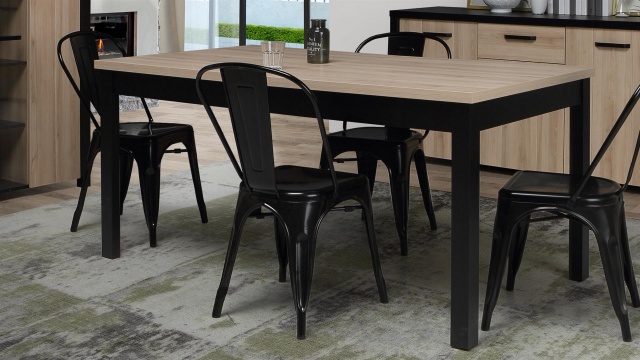 Трапезна маса Блекхил разтегателни светъл дъб с черен мат - МебелМаг Трапезна маса Блекхил разтегателни светъл дъб с черен мат