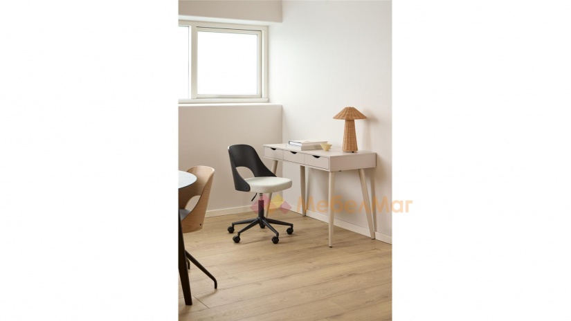 Офис стол Люси бежов с черно - изглед 2 - МебелМаг Офис стол Люси бежов с черно - изглед 2