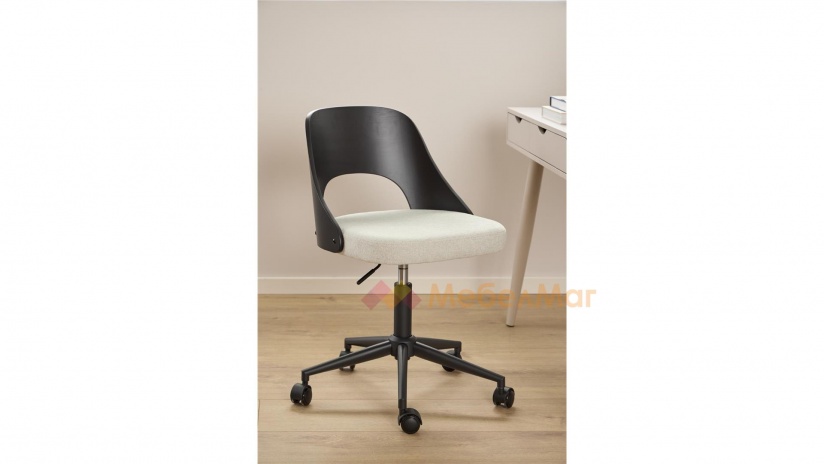 Офис стол Люси бежов с черно - изглед 1 - МебелМаг Офис стол Люси бежов с черно - изглед 1